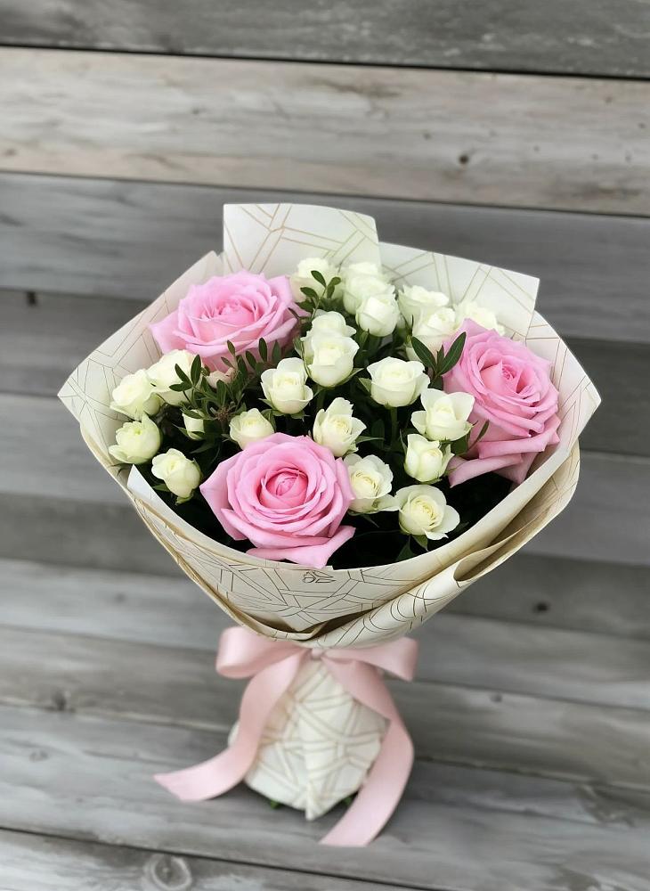 Букет цветов из: Розы в Онгудай