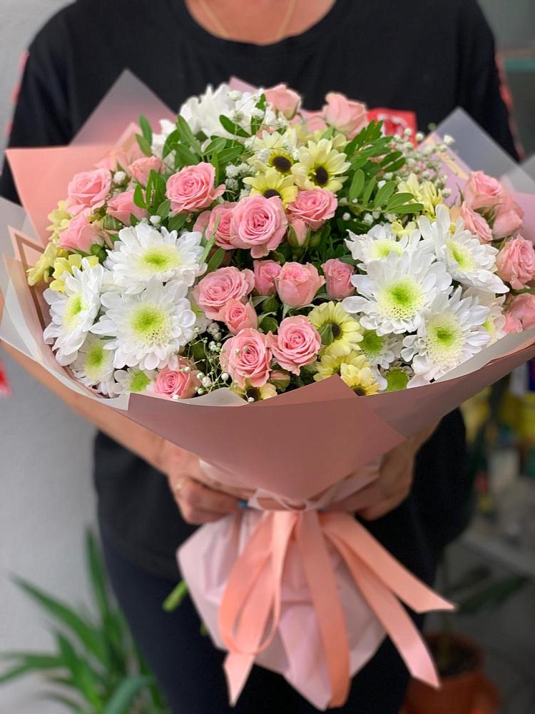 Букет цветов из: Розы и Хризантемы в Онгудай