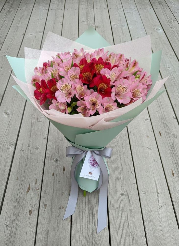 Букет цветов из: Альстромерии в Онгудай