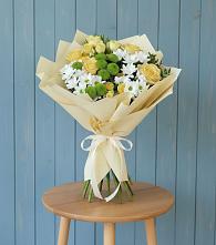 Букет цветов из:  Хризантемы и Розы в Онгудай