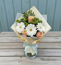 Букет цветов из:  Герберы, Розы и Хризантемы в Онгудай